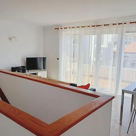 Aries Golf Apartment